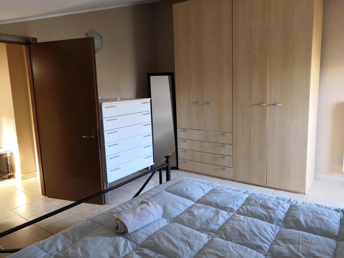 La Mansardina Apartment Sulmona Bagian luar foto