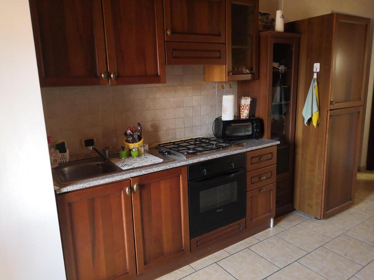 La Mansardina Apartment Sulmona Bagian luar foto