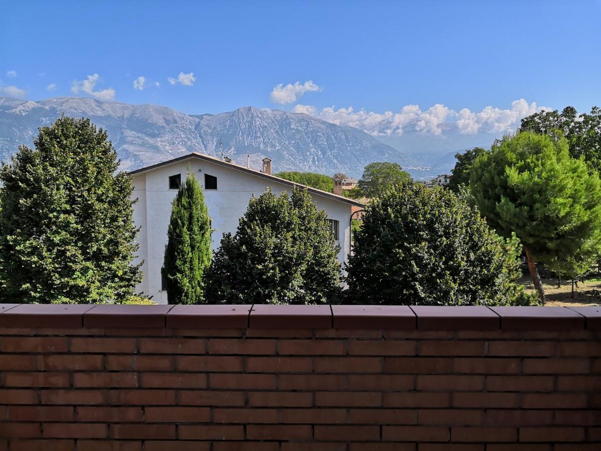 La Mansardina Apartment Sulmona Bagian luar foto